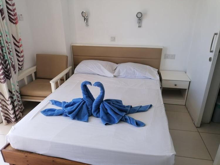 Simos Magic Beach Hotel Apts 아이아 나파 외부 사진