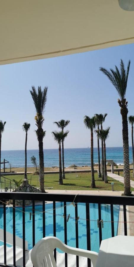 Simos Magic Beach Hotel Apts 아이아 나파 외부 사진