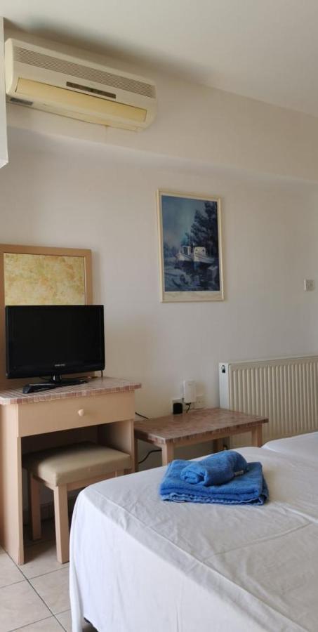 Simos Magic Beach Hotel Apts 아이아 나파 외부 사진