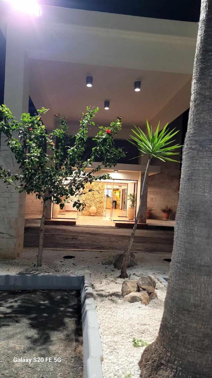 Simos Magic Beach Hotel Apts 아이아 나파 외부 사진