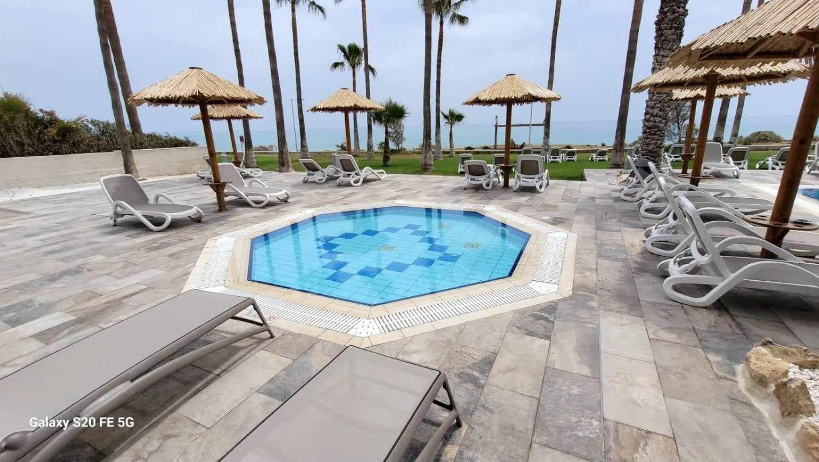 Simos Magic Beach Hotel Apts 아이아 나파 외부 사진