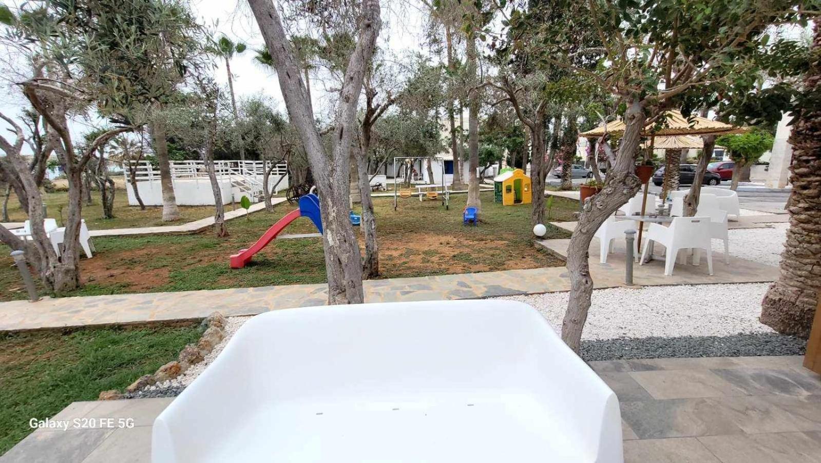 Simos Magic Beach Hotel Apts 아이아 나파 외부 사진