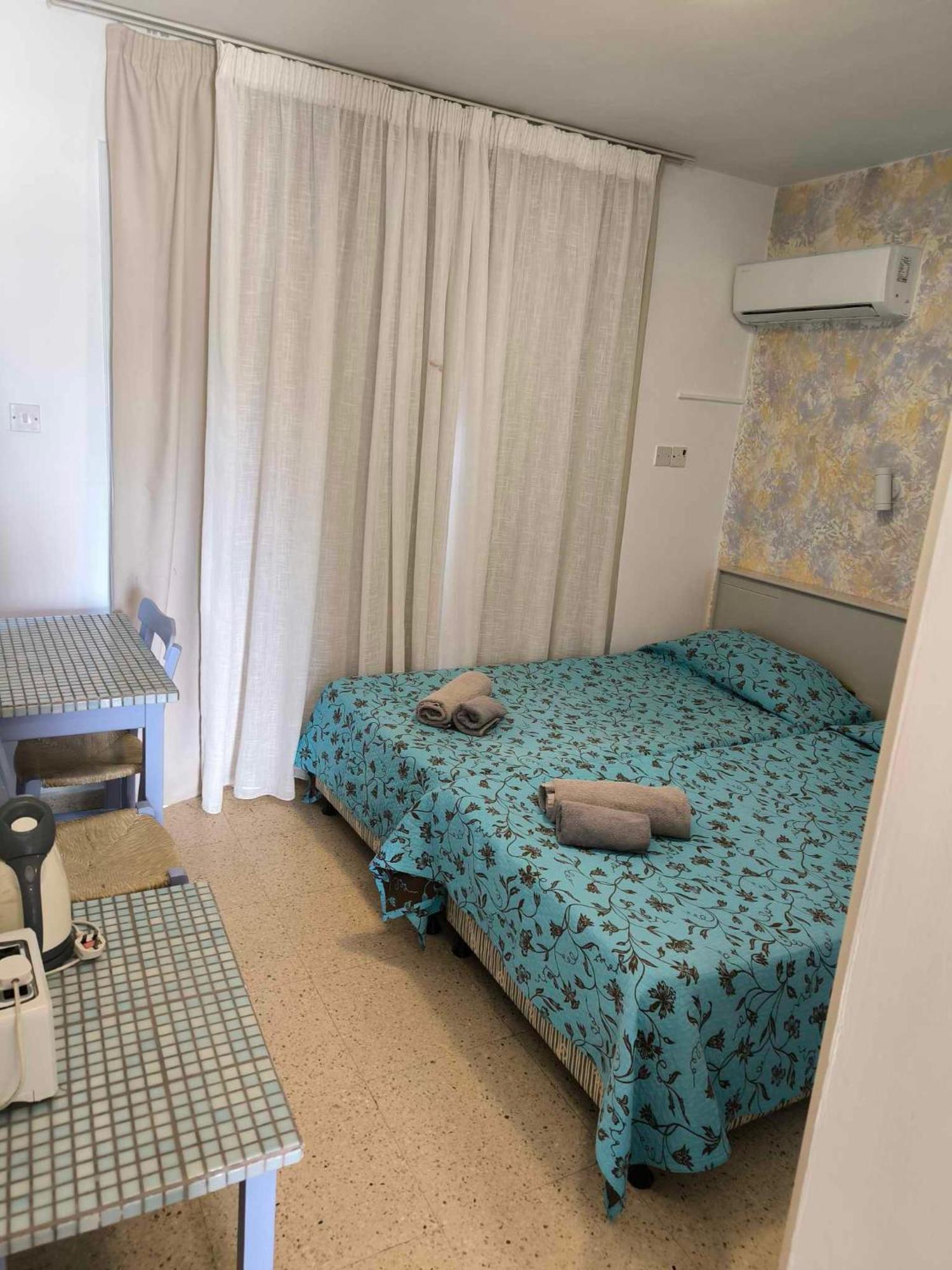 Simos Magic Beach Hotel Apts 아이아 나파 외부 사진